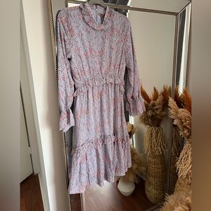 Floral ruffled dress